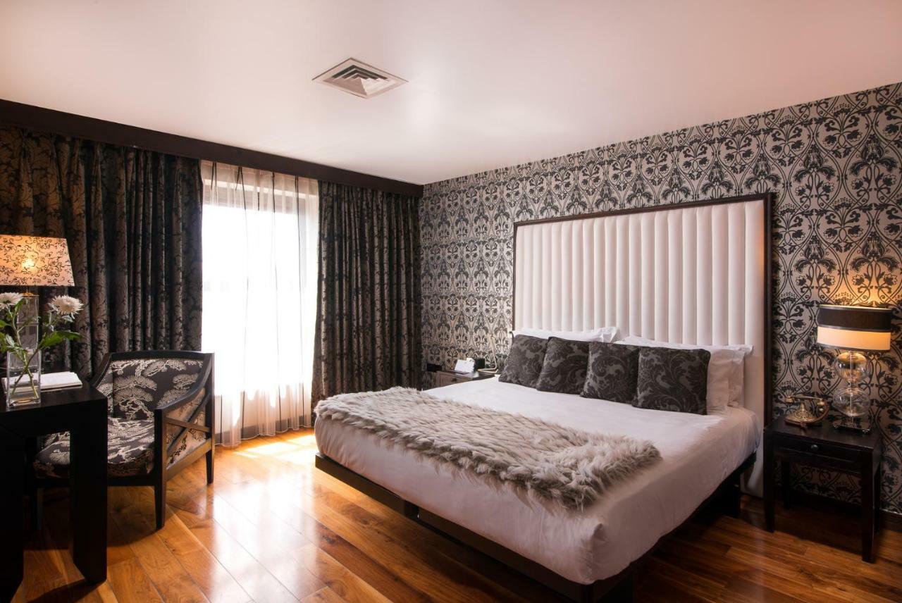 The Twelve Hotel 4*